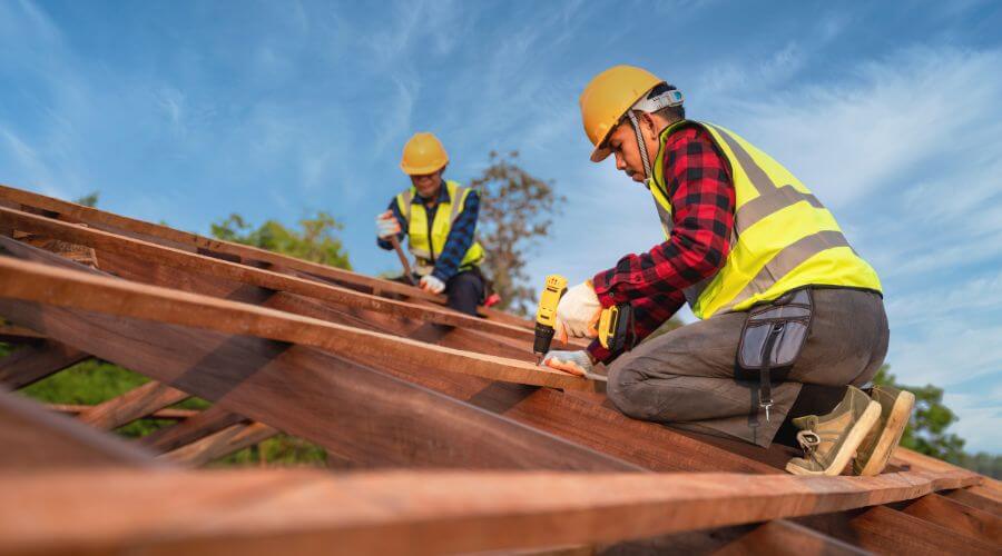 Professional Flat Roofing Installation services in Middlesboro, KY